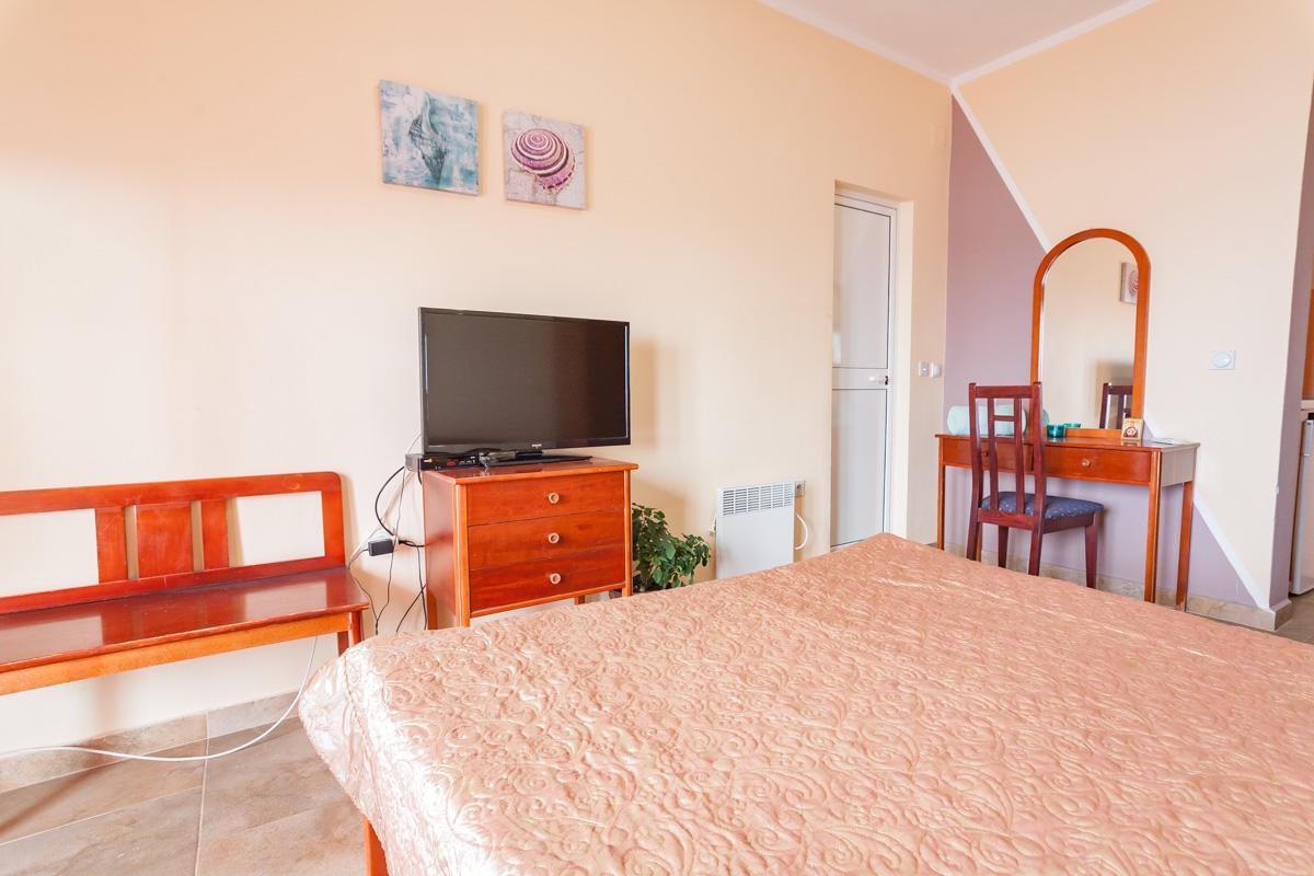 Vongola Apartment Utjeha Bagian luar foto